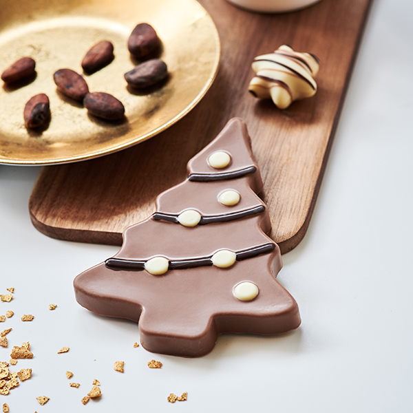Pralinen, Trüffel, Schokolade, Schokoladenfiguren, Pralinenmanufactur Große Bölting Rhede, Adventskalender online, weinhactenspralinen, tannenbäumchen, tannenbaus aus schokolade