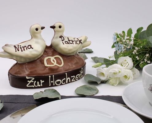 Hochzeitstauben, Dekoration Hochzeiten, Tortendeko, Taubenpaar aus Schokolade, Tauben für Torte, individuell beschriften Hochzeit